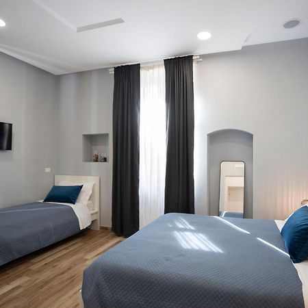 Tredidenari B&B Salerno Luaran gambar