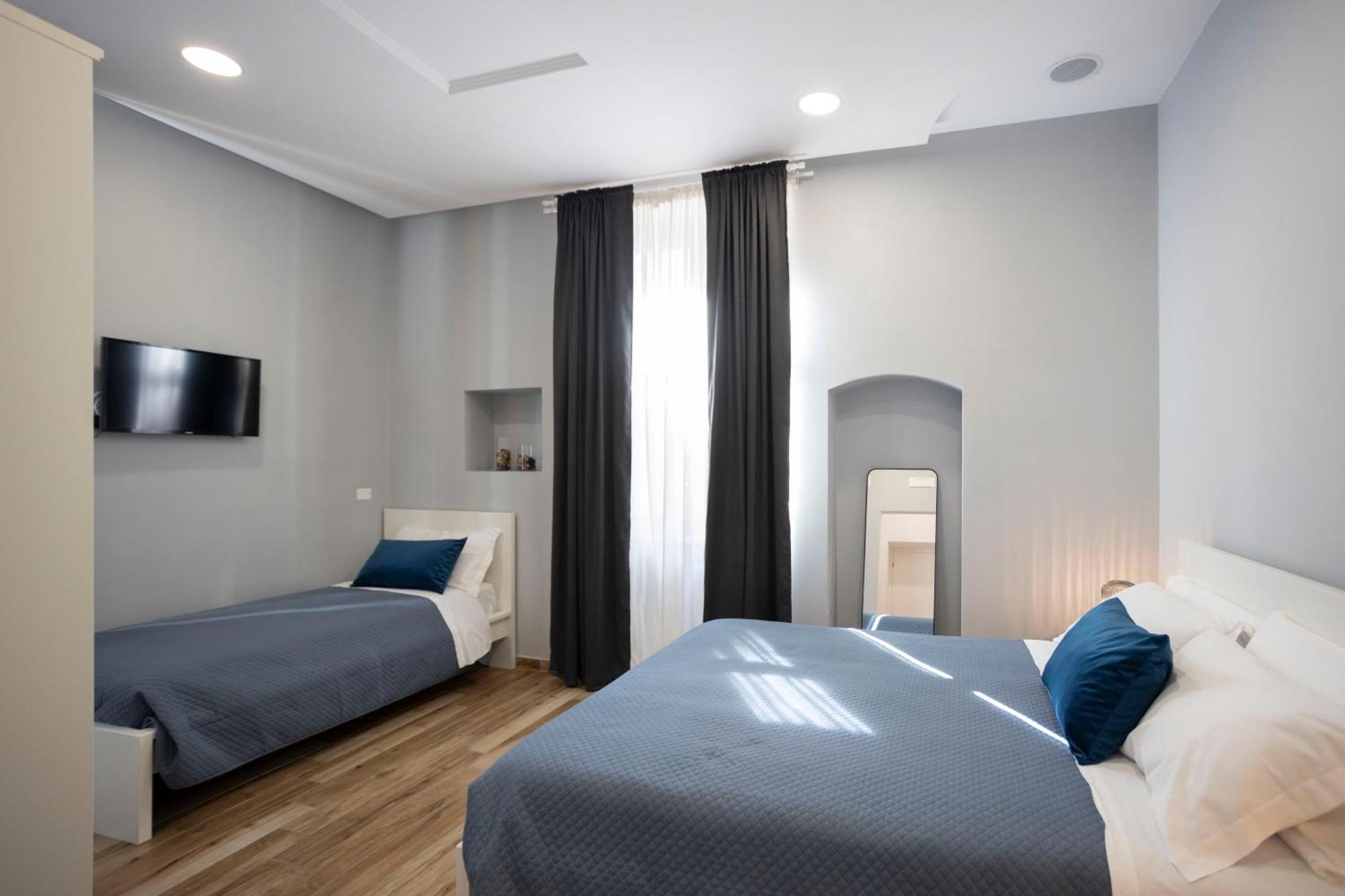 Tredidenari B&B Salerno Luaran gambar