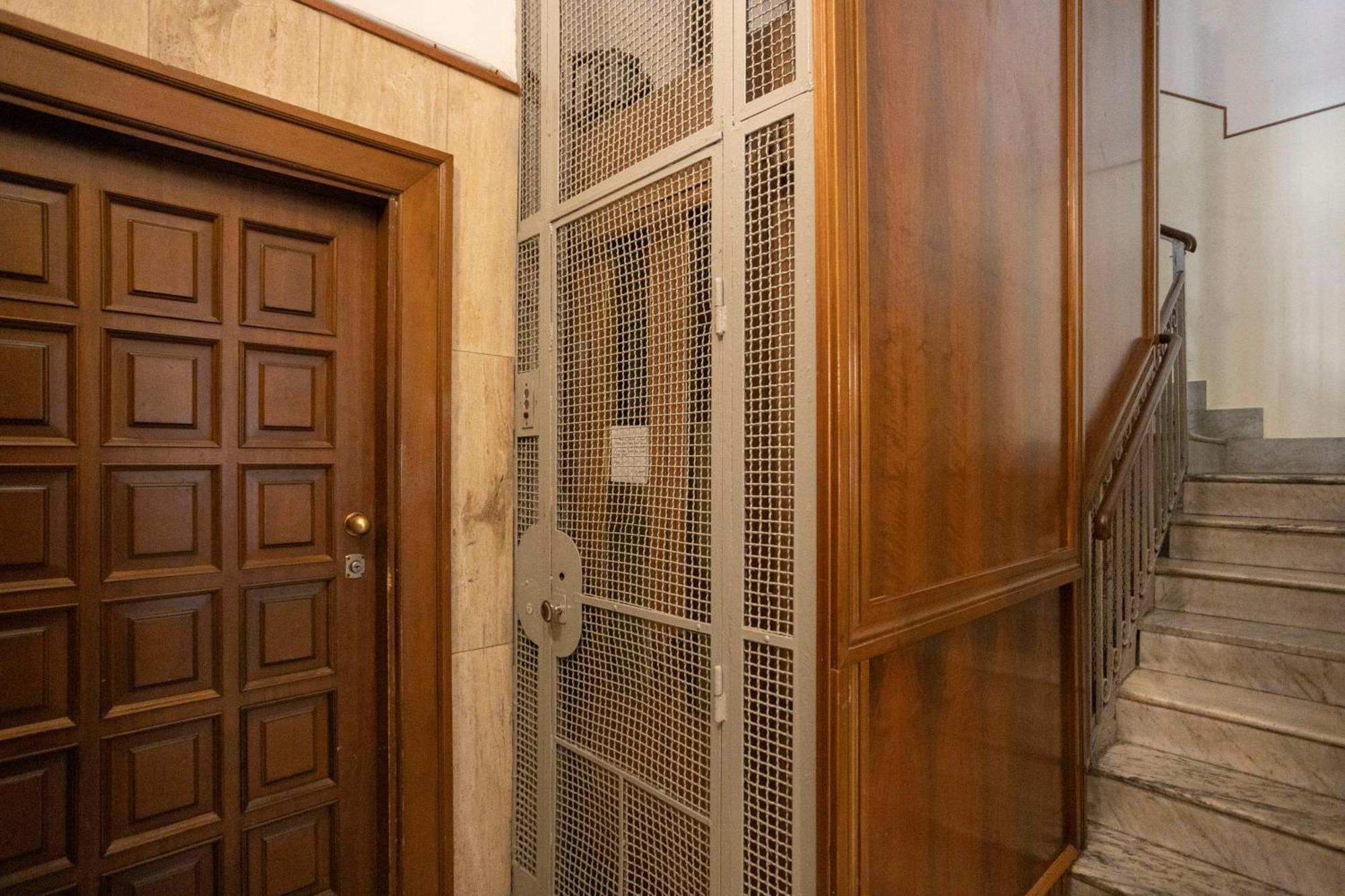 Tredidenari B&B Salerno Luaran gambar