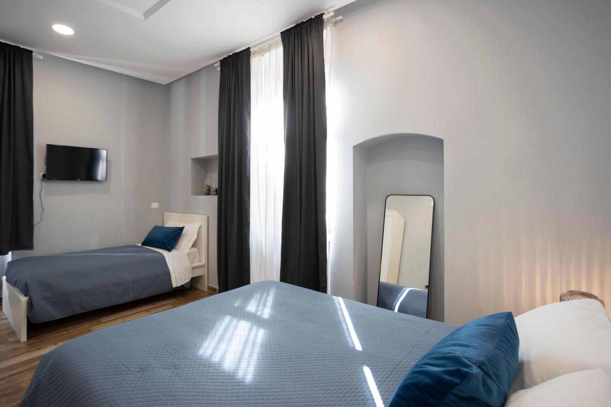 Tredidenari B&B Salerno Luaran gambar